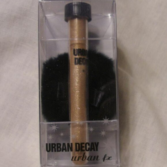 Urban Decay FX Face & Body Shimmer Powder Grifter & Midnight Cowgirl R $36 - Picture 3 of 4